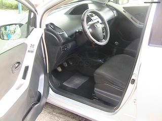 Toyota Yaris 2006 YARIS 1.3 VVTI-thumb-7