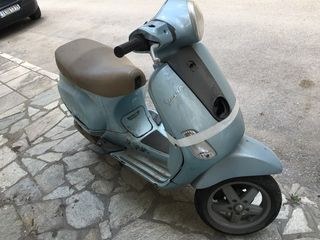 piaggio vespa et4 lx150 για ανταλλακτικα!!-thumb-4