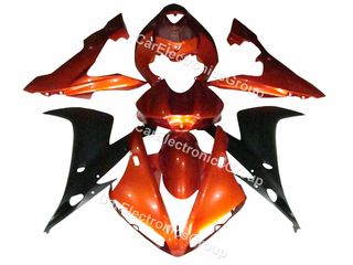 AfterMarket Ολόκληρο Κουστούμι για YAMAHA R1 2004-2006.