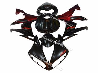 AfterMarket Ολόκληρο Κουστούμι για YAMAHA R1 2004-2006.