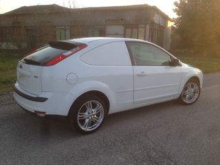 Ford Focus 2008-thumb-5