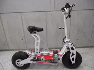 Nomik 2024 X- SCOOTER 1600W-thumb-8