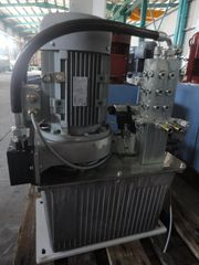 Αντλίες 2000 ΥΔΡΑΥΛΙΚΕΣ ΜΟΝΑΔΕΣ 8,5KW-thumb-3