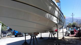 Regal 1999 2550-thumb-5