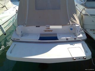 Regal 1999 2550-thumb-17