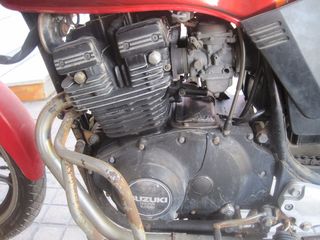 Suzuki GSX 250 1983-thumb-1