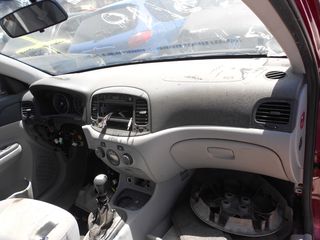ΤΑΜΠΛΩ HYUNDAI ACCENT