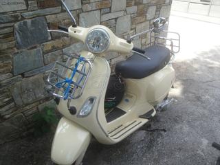 Vespa 2009 LX 150 PIAGGIO-thumb-2