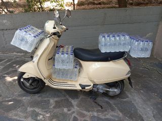 Vespa 2009 LX 150 PIAGGIO-thumb-8