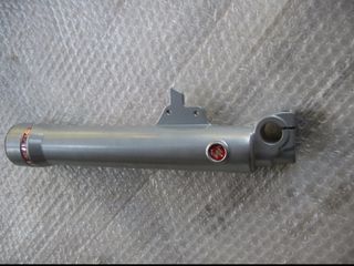 ΜΠΟΥΚΑΛΑ ΠΙΡΟΥΝΙΟΥ GILERA RUNNER 125/200 FL ΔΕΞIA ΠΡΟΣΦΟΡΑ !!!!!!!!!!!!!!!!!!!!!!
