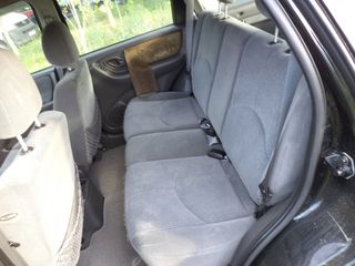 Mazda Tribute AERIO  '04-thumb-10