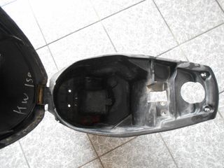 ΣΕΛΑ ΚΑΙ ΚΟΥΒΑΣ ΣΕΛΑΣ KEEWAY ARN 150-thumb-2