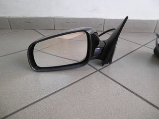 ΚΑΘΡΕΠΤΕΣ ΑΠΟ SKODA FABIA 00-06 !!!!