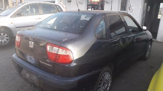 Seat Cordoba, 1600cc, μοντέλο του 2000, με κωδικό κινητήρα: AKL-thumb-2