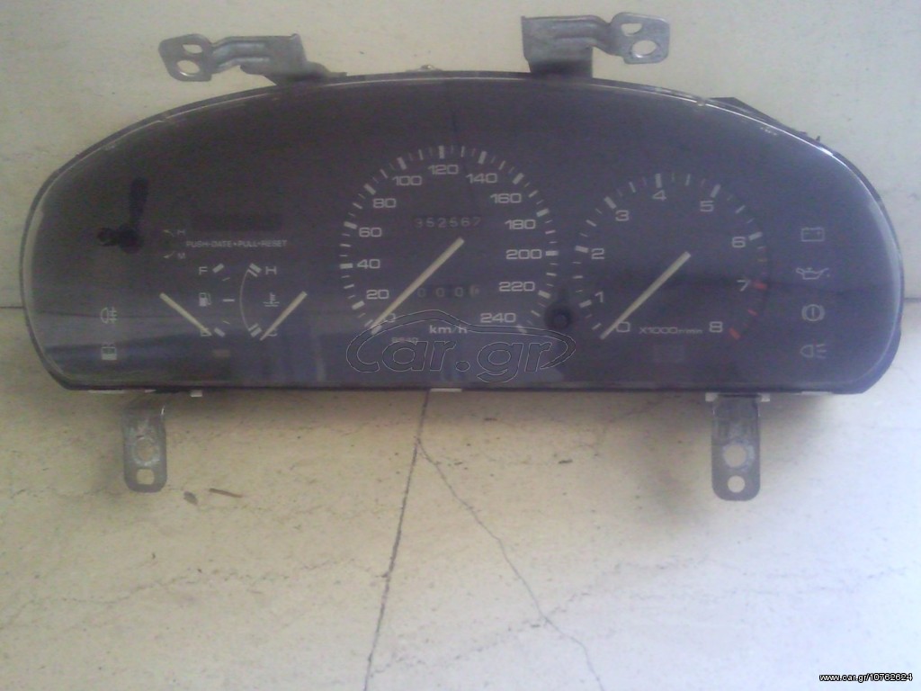 Mazda 323F Κοντέρ   *