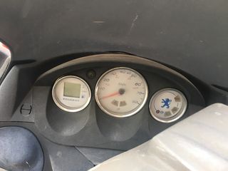 peugeot ellystar 50cc για ανταλλακτικα!!!-thumb-2