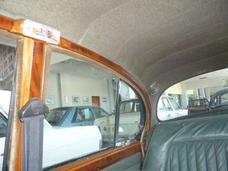 Jaguar MK II 1967-thumb-23