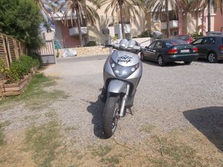 Piaggio Beverly 200 2003-thumb-1