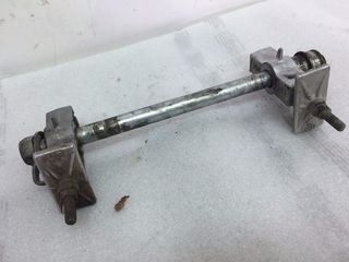 ΑΞΟΝΑΣ/ΑΠΟΣΤΑΤΕΣ ΤΡΟΧΟΥ  CB-1 400