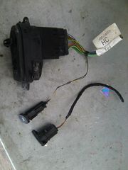 ΠΩΛΕΙΤΑΙ ΔΙΑΚΟΠΤΗΣ ΦΩΤΩΝ ΑΠΟ FORD FIESTA 2004-2008-thumb-3