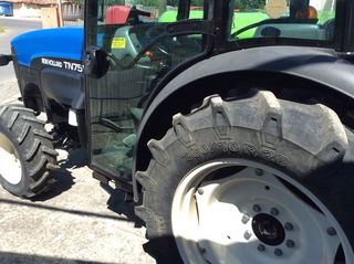 Αμπελουργικά Τρακτέρ New Holland 2003 TN75V-thumb-4
