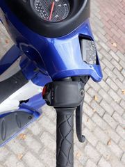 Yamaha Maxster 125 2006-thumb-11