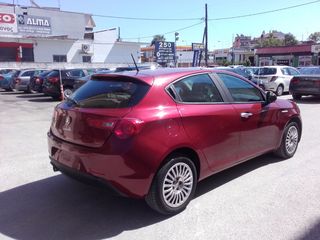 Alfa Romeo Giulietta 2013 DIESEL-thumb-3