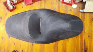 Σέλα Yamaha X-max 400-thumb-2