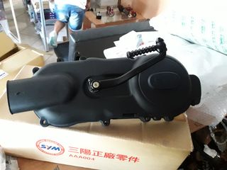 S-mega 125  καπακι μανιβαλας κομπλε γνησιο newmotopapadogiannis
