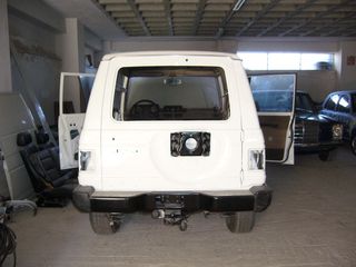 Mitsubishi Pajero 1989-thumb-2