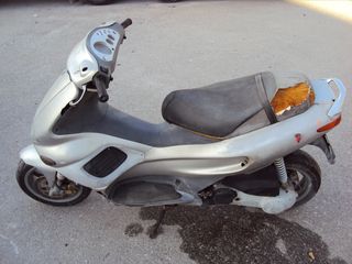 GILERA RUNNER 50 ΓΙΑ ΑΝΤΑΛΛΑΚΤΙΚΑ ΚΟΜΑΤΙ ΚΟΜΑΤΙ / ΜΟΤΟ ΚΟΣΚΕΡΙΔΗΣ 