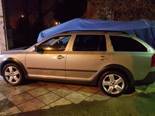 Skoda Scout 2010 1.8 TSI  160HP-thumb-8