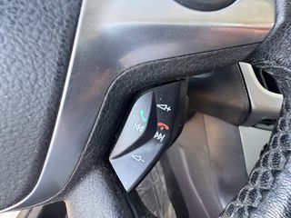 Ford Focus 2012 DIESEL 1.6 TDCI-thumb-13