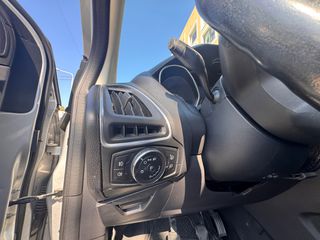 Ford Focus 2012 DIESEL 1.6 TDCI-thumb-16