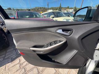 Ford Focus 2012 DIESEL 1.6 TDCI-thumb-17
