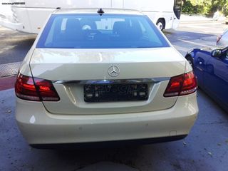Mercedes-Benz 2014 E200 CDI TAXI 7 G-TRONIC-thumb-10