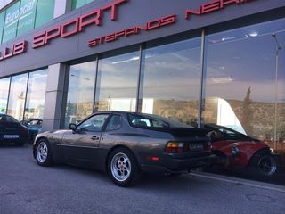 Porsche 944 1986 TURBO -thumb-7