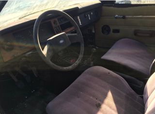 Ford Cortina 1977-thumb-2