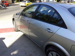 Nissan Primera 2003-thumb-6