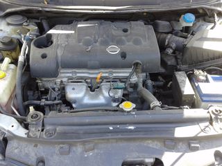 Nissan Primera 2003-thumb-12
