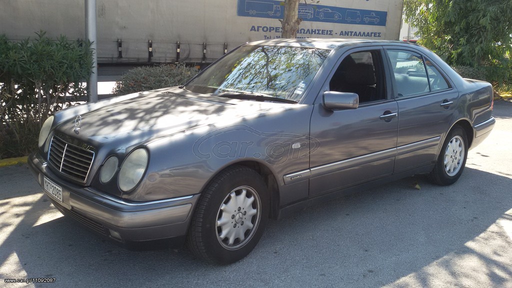 Mercedes-Benz E 200 2000