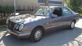 Mercedes-Benz E 200 '00