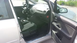 Ford C-Max 2004-thumb-6