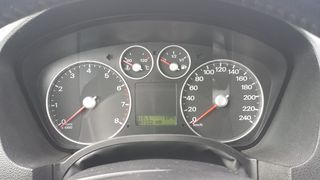Ford C-Max 2004-thumb-13