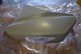 HONDA INTEGRA 750 - ΔΕΞΙ FAIRING ΑΣΠΡΟ ΜΑΤ-thumb-1