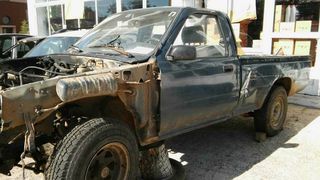 TOYOTA HILUX  2X4-4x4 89-99