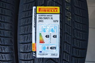 295/35/21 PIRELLI SCORPION WINTER-thumb-3