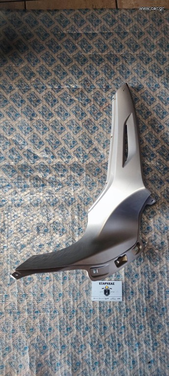 KAΠΑΚΙ ΚΟΝΣΟΛΑΣ ΔΕΞΙ-GRI-711 ΓΙΑ SCOOTER PIAGGIO BEVERLY-300-M.2010>20-BEV-350-M.2013>20-ORIGINAL-65634500EU
