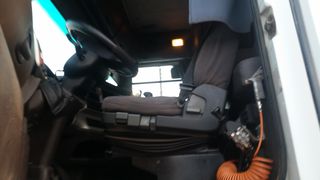 Renault 2002 480 -thumb-17