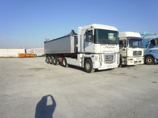 Renault 2002 480 -thumb-1